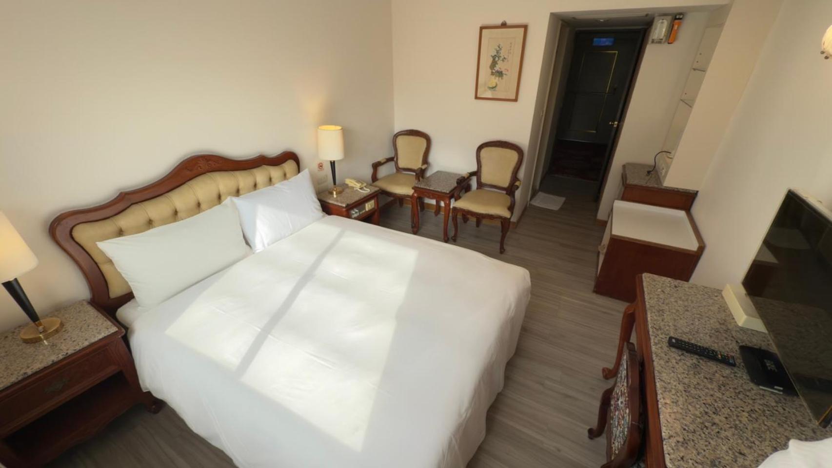 Hua Tong Hotel Hualien Exterior foto